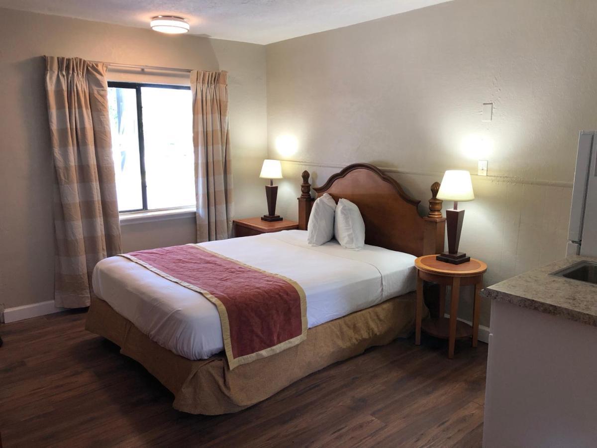 Ocala Cove Motel ภายนอก รูปภาพ